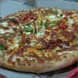 Mitthan Sweets Cheesy Pizza